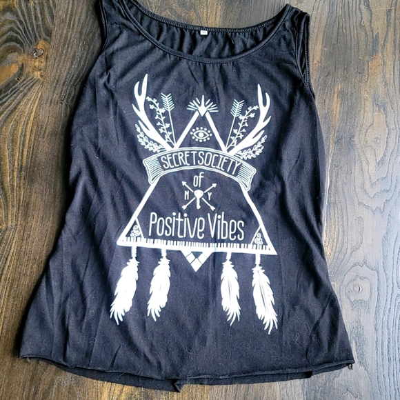 Womens tank - Picture 1 of 1